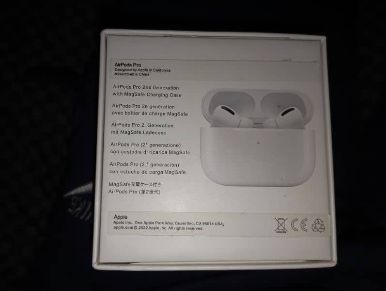 APPLE AIRPODS PRO 2nd GENERATION. 10