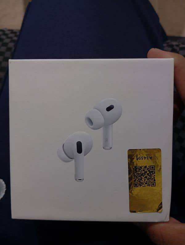 APPLE AIRPODS PRO 2nd GENERATION. 11