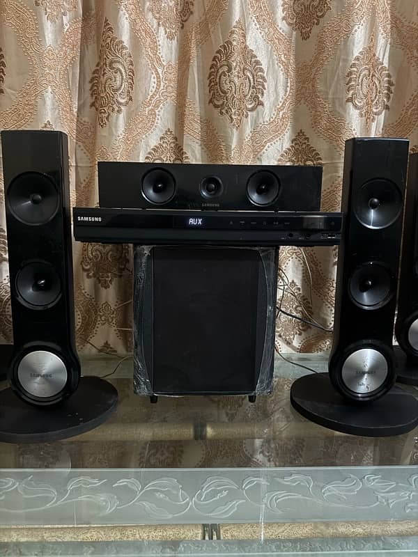 Samsung home theatre system 5.1 1