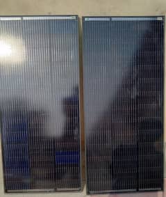 2 Solar Panels with stand For Sale