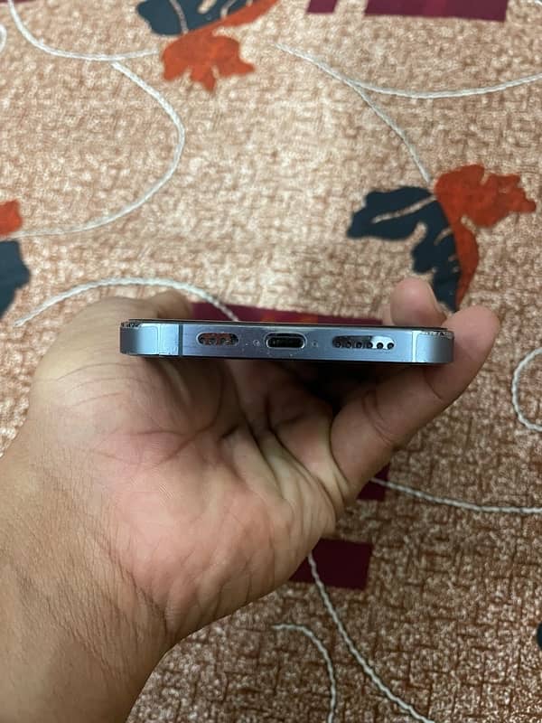 I phone 13pro max 128gb 2