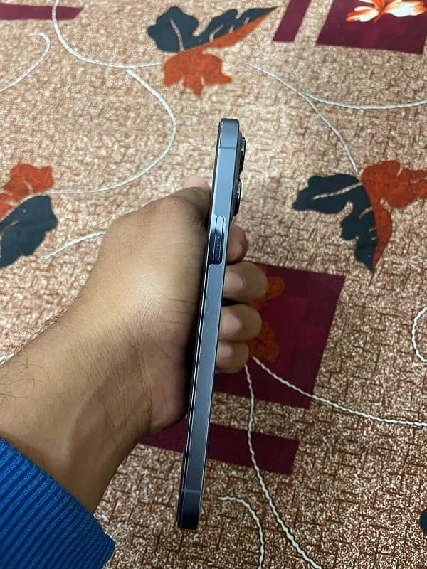 I phone 13pro max 128gb 7