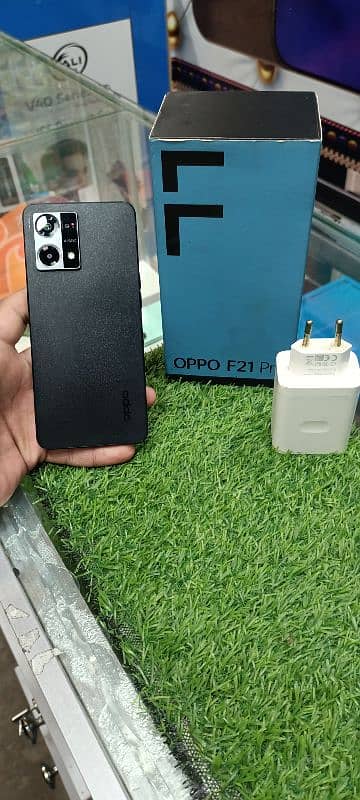 OPpO f21 pro 8gb. 128gb. finger in display 0