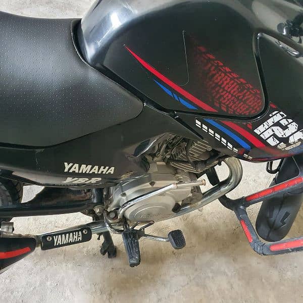 Yamaha YBR G 125 for urgent sale 10