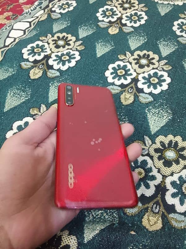 Oppo F15 Full box 4