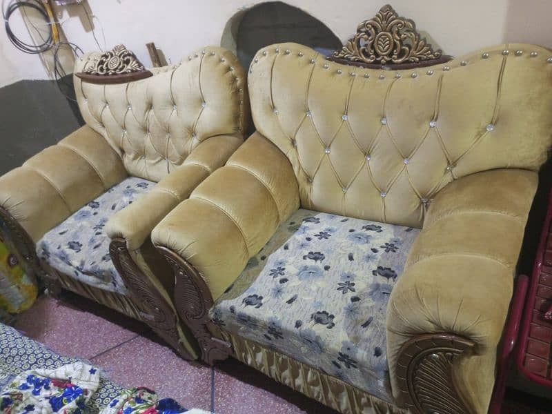 Sofa set full read add please 0