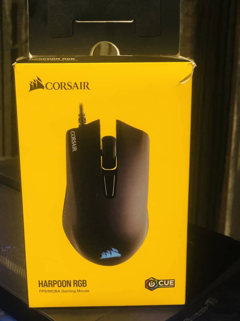 corsair harpoon gaming mouse 1