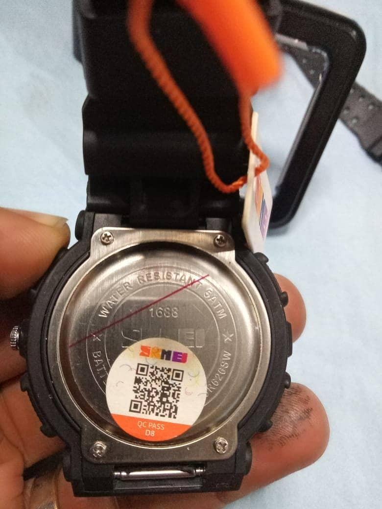 G-SHOCK Model No. 5553, GST-400G, 5