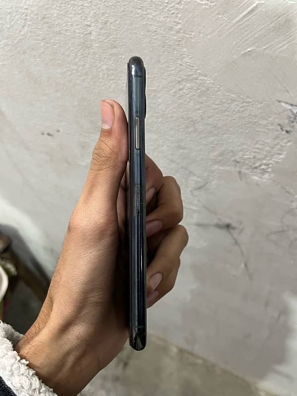 iPhone 11 Pro max 256GB 2