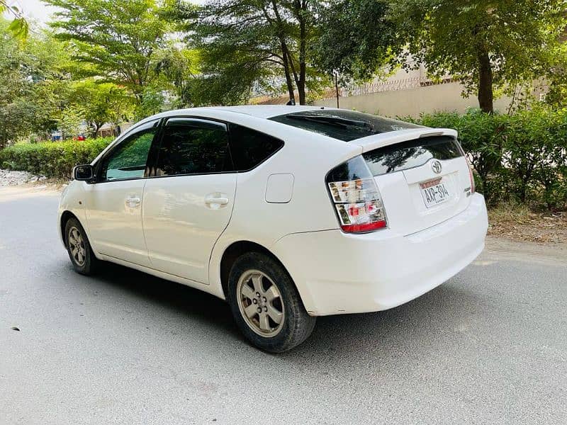 Toyota Prius 2006/2011 model 3