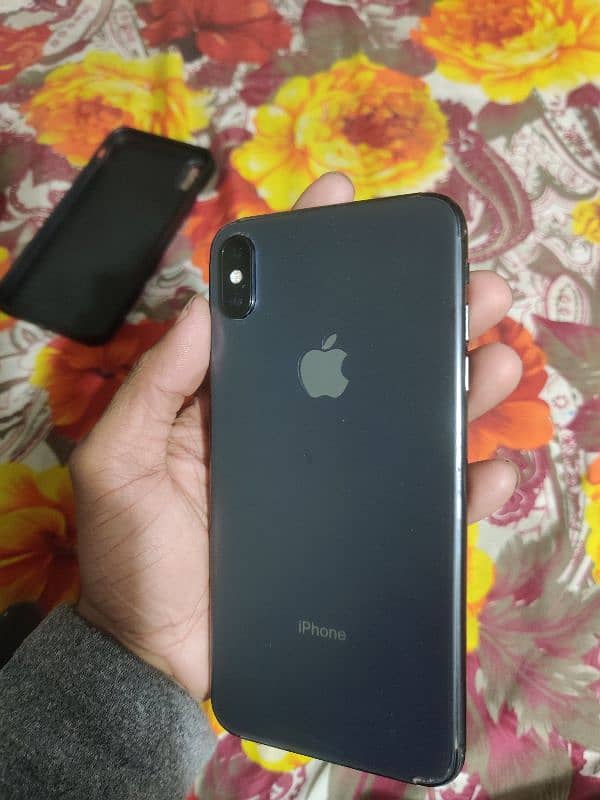 IPHONE XS MAX 64GB FU exchange possible with Google pixel 6 a 4