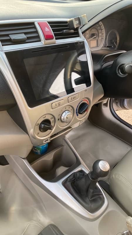 Honda City IVTEC 2018 4