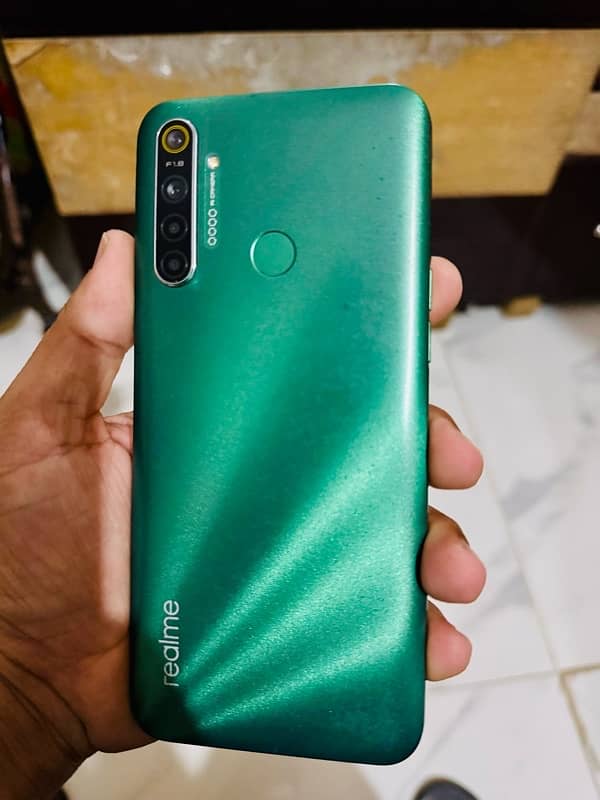 Realme 5i 4/64Gb 4