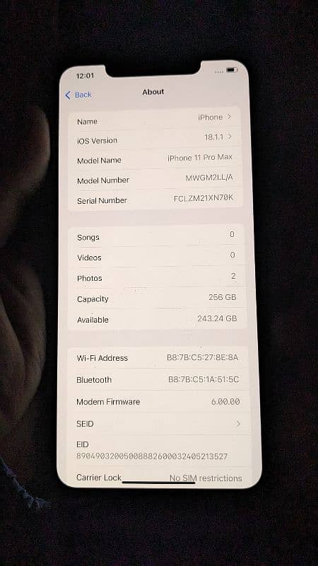 iphone 11 pro max Sim working 4