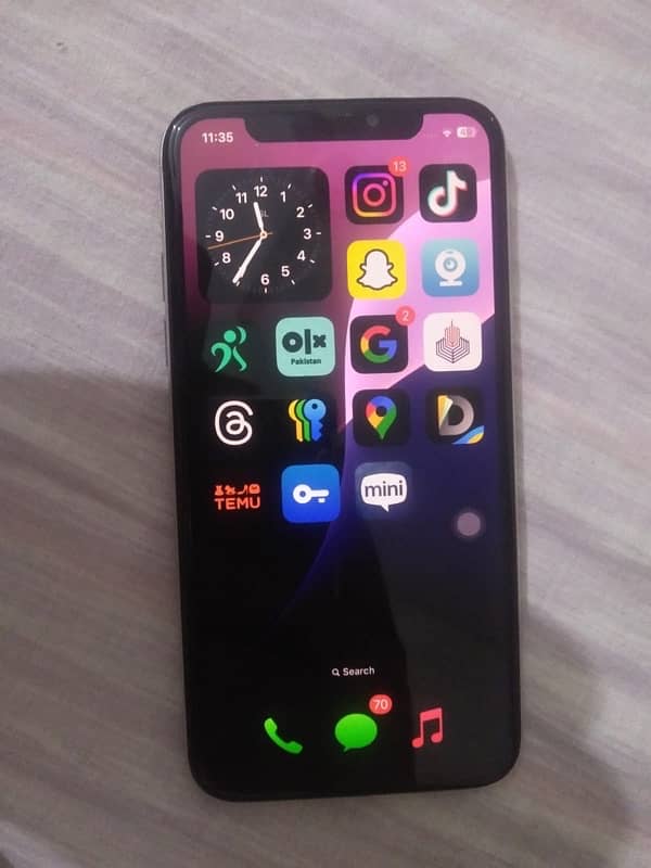 iphone Xs for sale in good condition 0