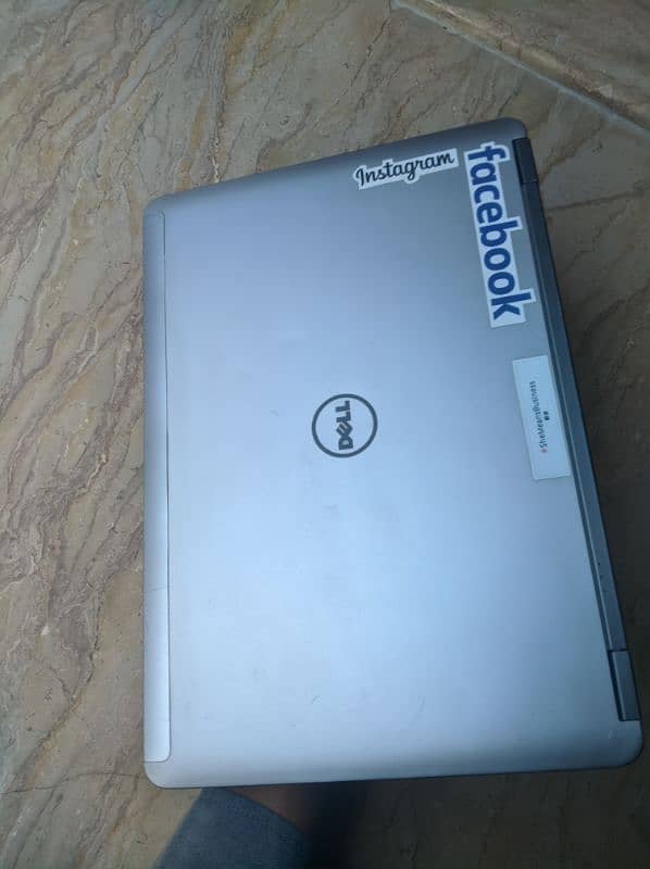 Dell latitude e6440  i7  8/256 2