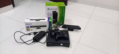 Xbox 360 500gb with two new remote,battery charger,Kinect