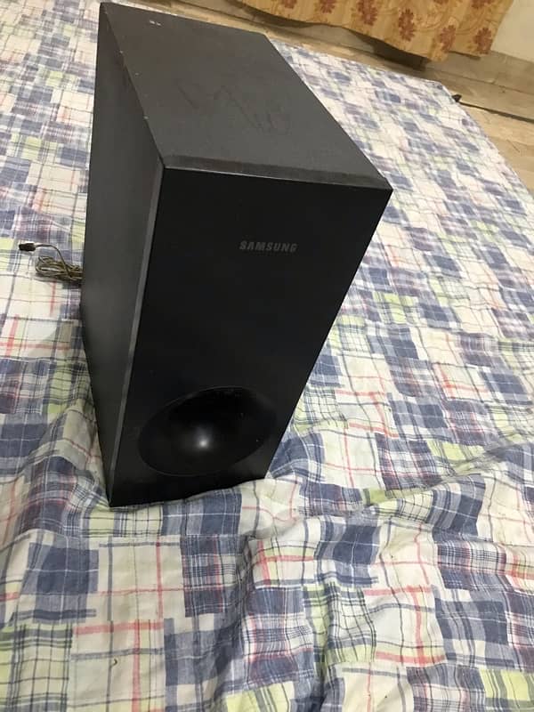 Samsung Subwoofer best sound VIP 3