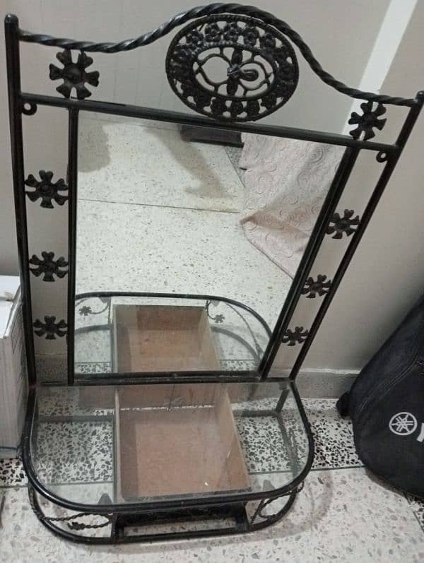 Wall Mirror with Black Metal Frame 1