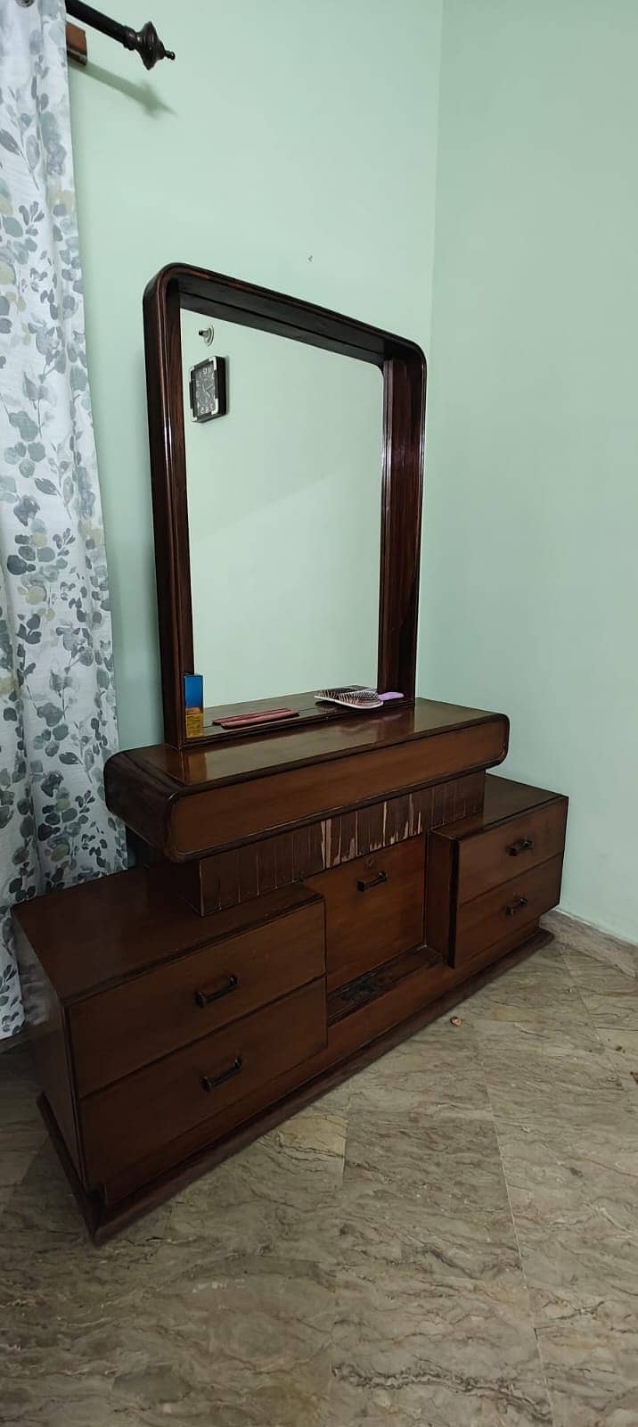 Dressing Table for sale 3