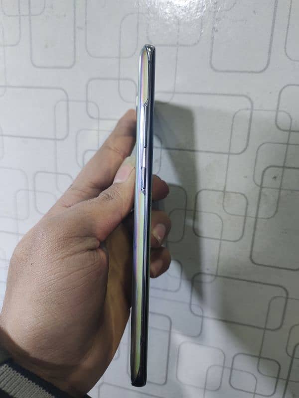 Samsung S10 5G (256gb) singal sim patched 1