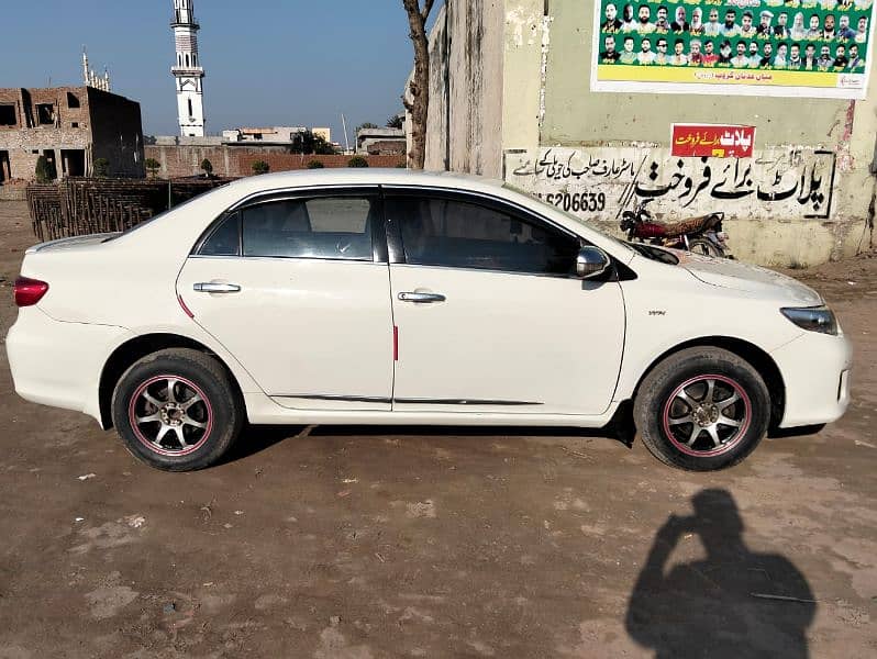 Toyota Corolla XLI 2013 8