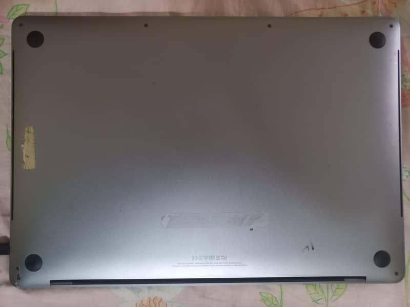 MacBook Pro-2017 15 Inch 2