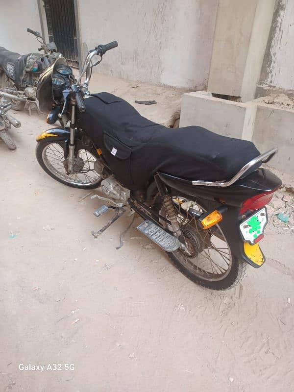 united bike 2021 model location malir cant 4