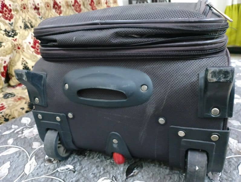 suitcase for travel 1