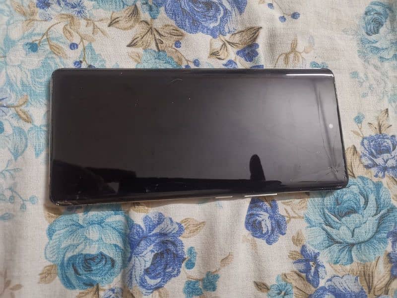 Infinix Zero 30 in ruff condition 1