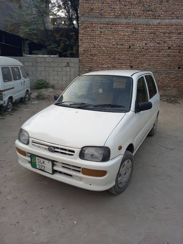 Daihatsu Cuore 2000 2