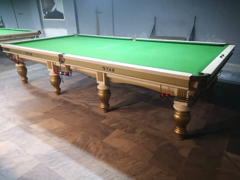 5 Snooker Tables & 1 Pool Table 5