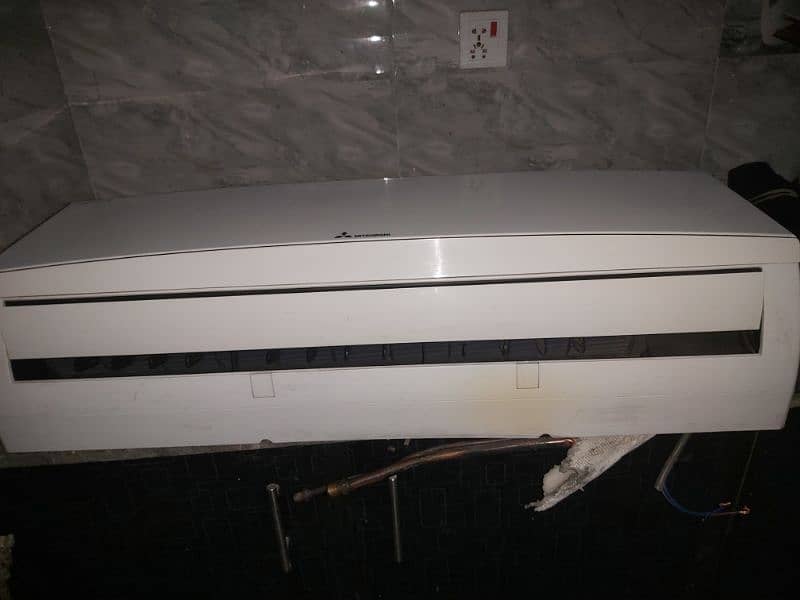 1.5 ton dc inverter orignle no ani fault heat and cool No 0309 9016006 5