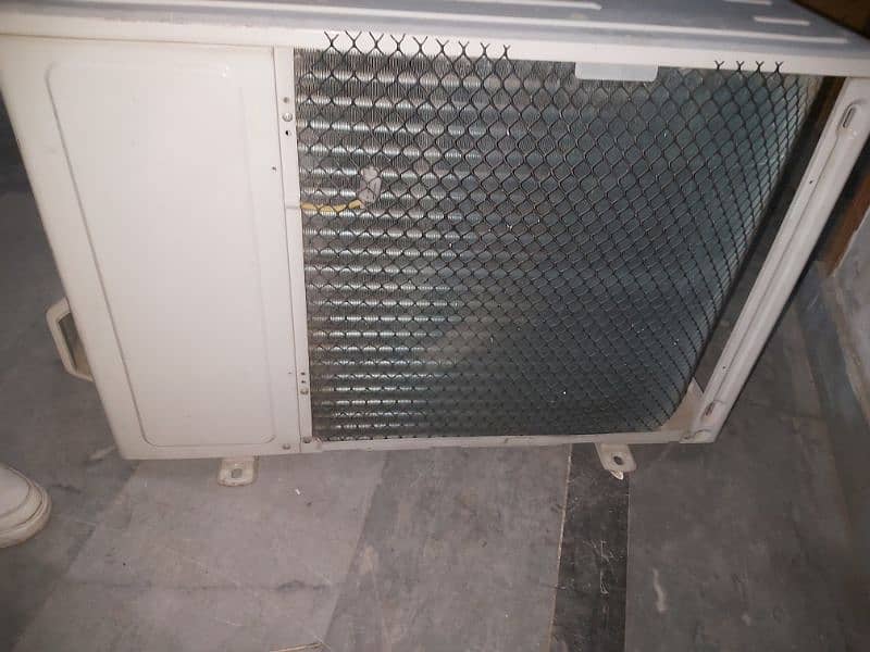 1.5 ton dc inverter orignle no ani fault heat and cool No 0309 9016006 9