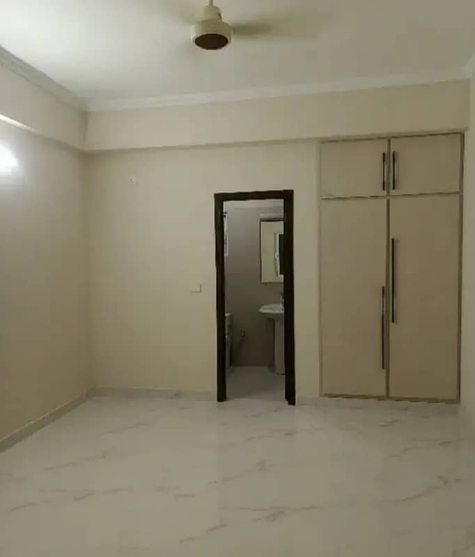 Brand New Warda Hamna 4 Tower First Floor Flat For Sale G-11/3 5