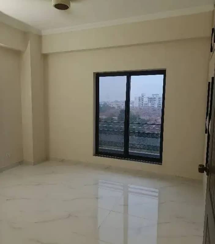 Brand New Warda Hamna 4 Tower First Floor Flat For Sale G-11/3 8