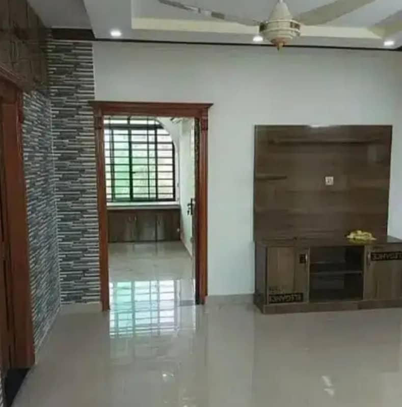 G-11/4 PHA C-Type Fully Renovated Tile Floor Flat For Sale 1