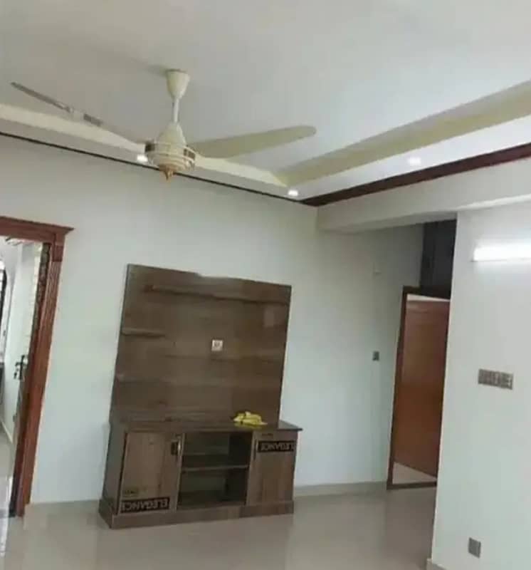 G-11/4 PHA C-Type Fully Renovated Tile Floor Flat For Sale 7