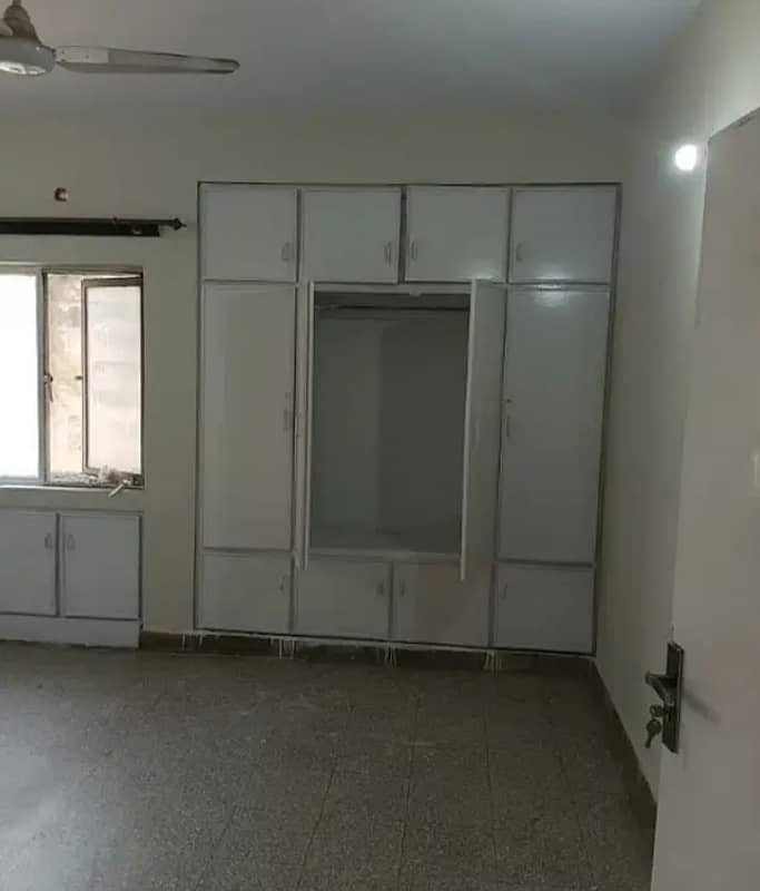 G-11/4 PHA C-Type Second Floor Flat For Rent 2