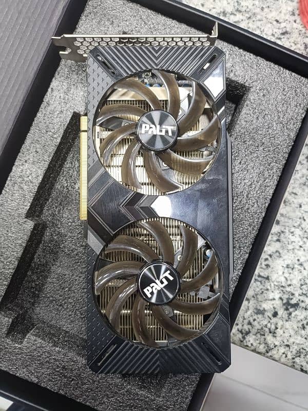 Gigabyte Rtx 2060 6gb And Plait Rtx 2060 Super 8gb With box 4