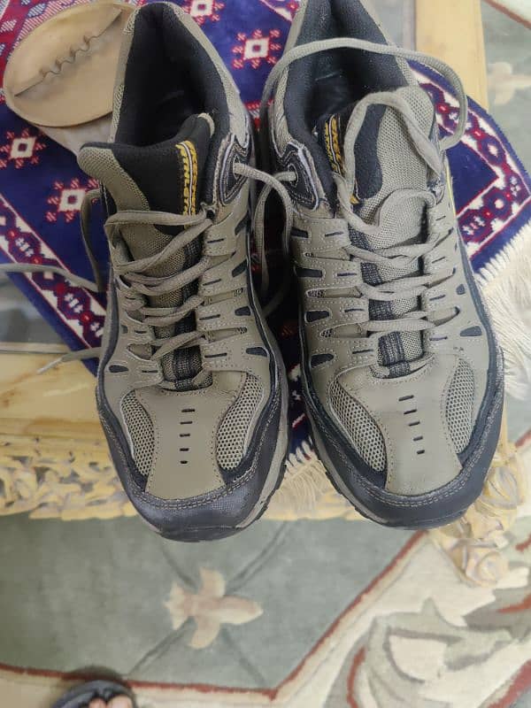 Sketchers original Good Condition 2