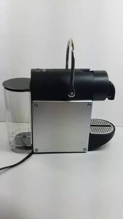 NESPRESSO EXPRESSO COFFEE MAKER