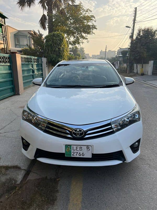 Toyota Altis Grande 2015 0