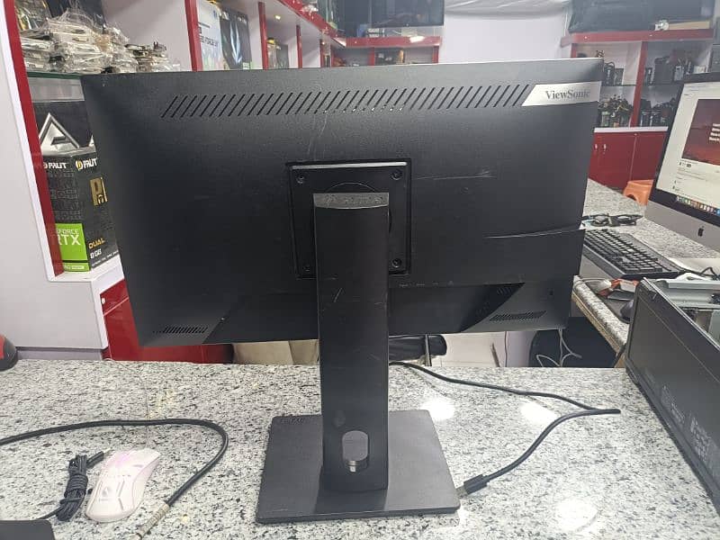 24inch LCD IPS Borderless lcd Lastest Model Details Mention in descri* 18