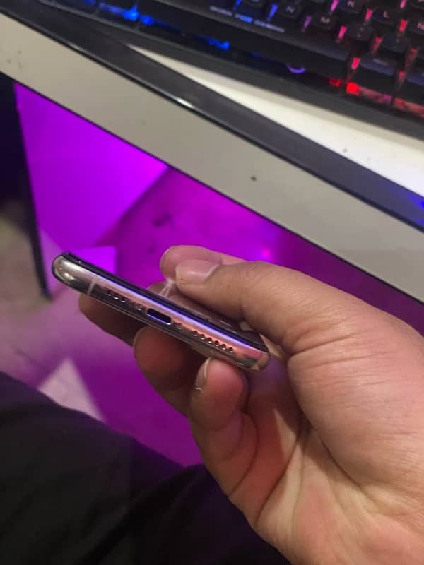 iPhone 11 pro PTA APPROVED 2