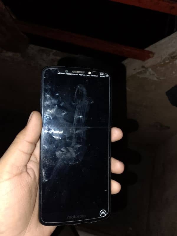 moto e5plus 3/32 all ok non pta 0