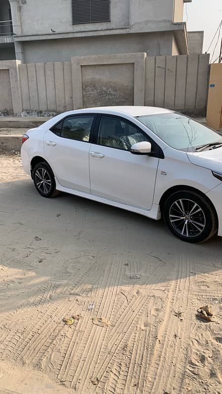 Toyota Corolla Altis 2020 4