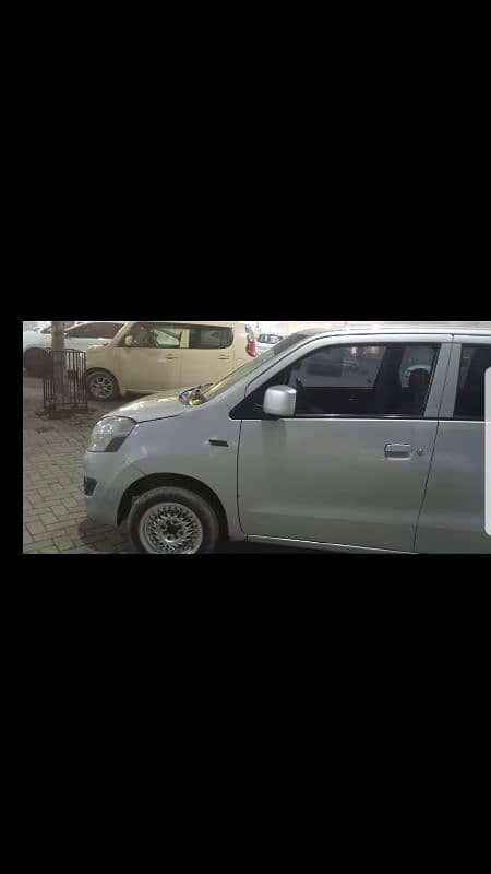 Suzuki Wagon R 2019 4