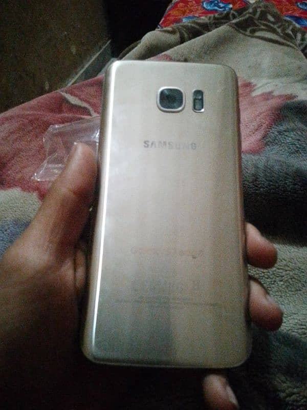 Samsung s7 edge 4 32 3