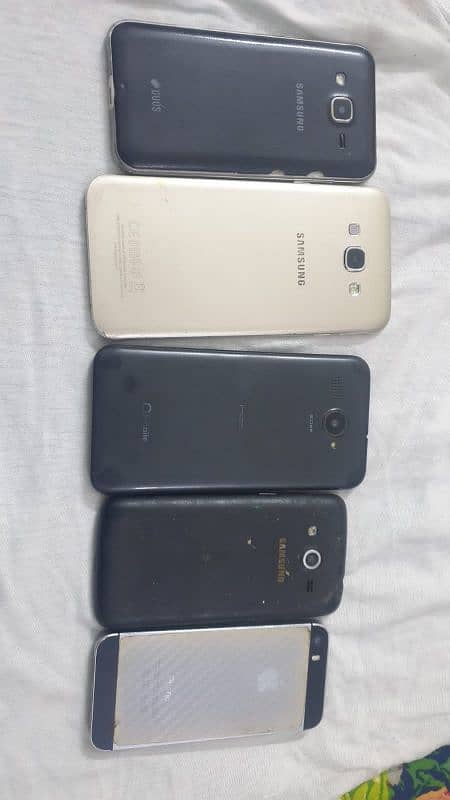 Sale: 5 phones are sale different models. 1